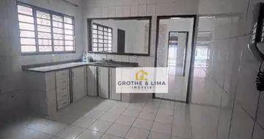 Casa térrea reformada de 3 dormitórios, 1 suíte à venda, 107 m² - Jardim São Luiz - Jacareí/SP