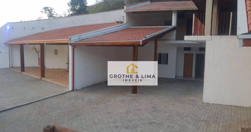 Linda Chácara com estrutura completa a venda