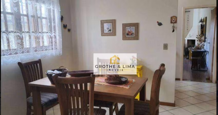 Sobrado com 3 dormitórios à venda, 141 m² por R$ 750.000,00 - Jardim das Indústrias - São José dos Campos/SP