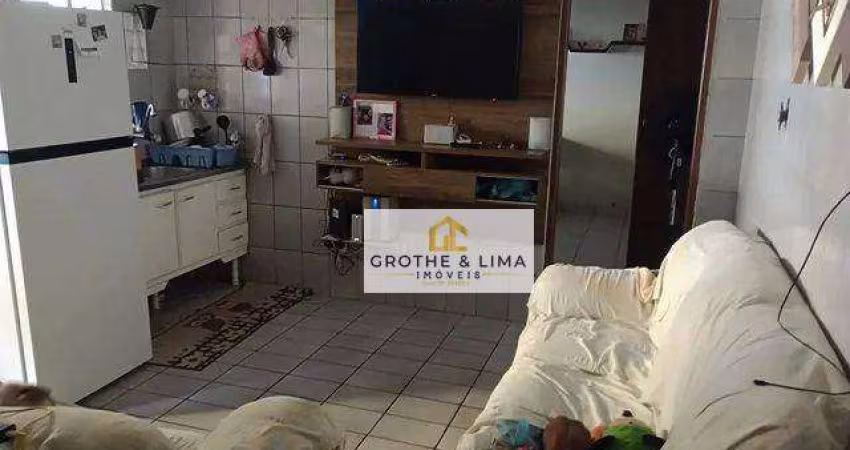 Casa  3 dormitórios, suíte, 4 vagas de garagem, 300 m² Terreno, ótimo local,  perto de comercio, AC 135 m²  - Cidade Morumbi - São José dos Campos/SP