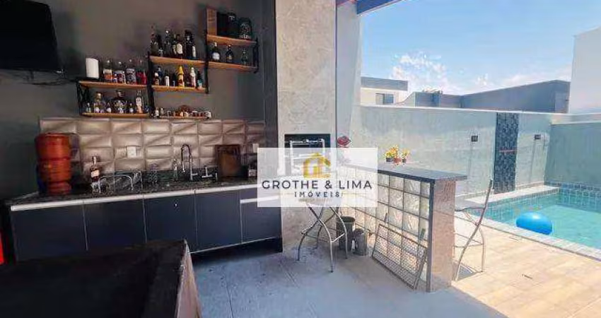 Casa com 3 dormitórios, 1 suíte à venda, 170 m²