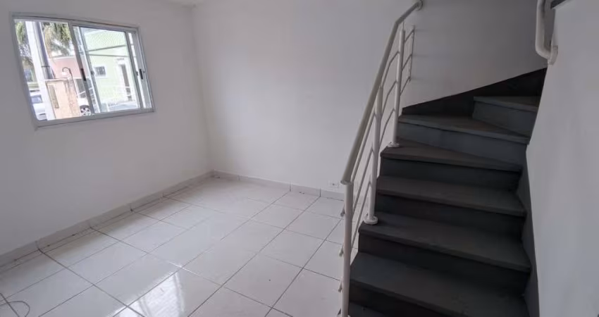 Sobrado com 2 dormitórios, 60 m² - venda por R$ 420.000,00 ou aluguel por R$ 2.515,00/mês - Monte Castelo - São José dos Campos/SP