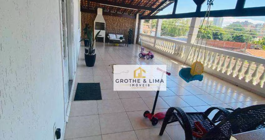 Casa com 3 dormitórios à venda, 110 m² por R$ 750.000,00 - Jardim Satélite - São José dos Campos/SP