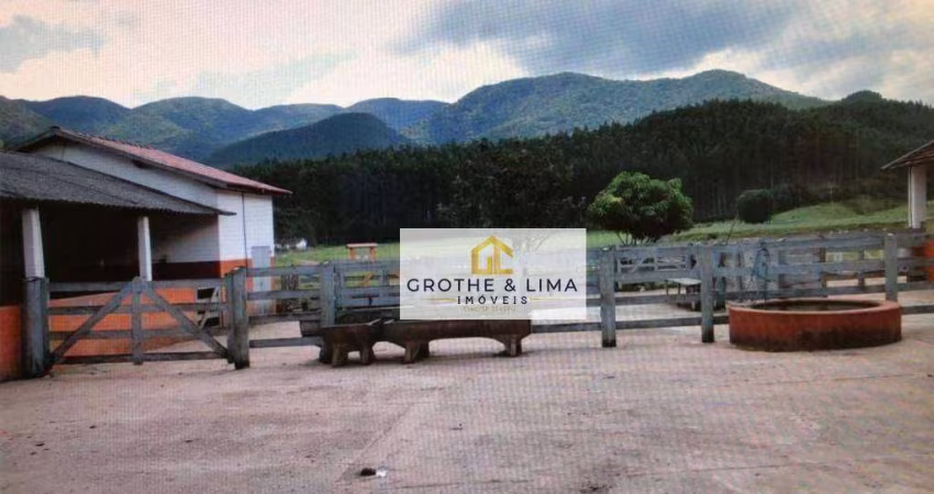 Fazenda com 40 alqueires Paulista  à venda em Lagoinha/SP.