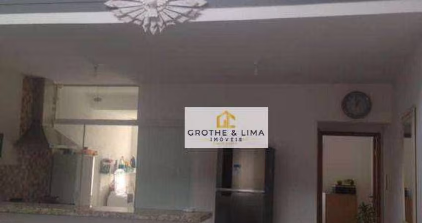 Sobrado com 2 dormitórios à venda, 129 m² por R$ 381.600 - Vista Alegre - Taubaté/SP