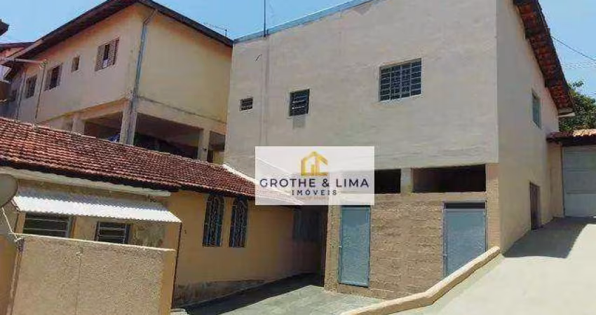 Casa com 5 Quartos e 4 banheiros no Sao Judas Tadeu.