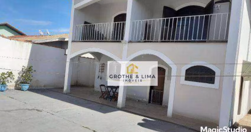 Sobrado com 4 dormitórios à venda, 220 m² por R$ 636.000,00 - Campos Elíseos - Taubaté/SP