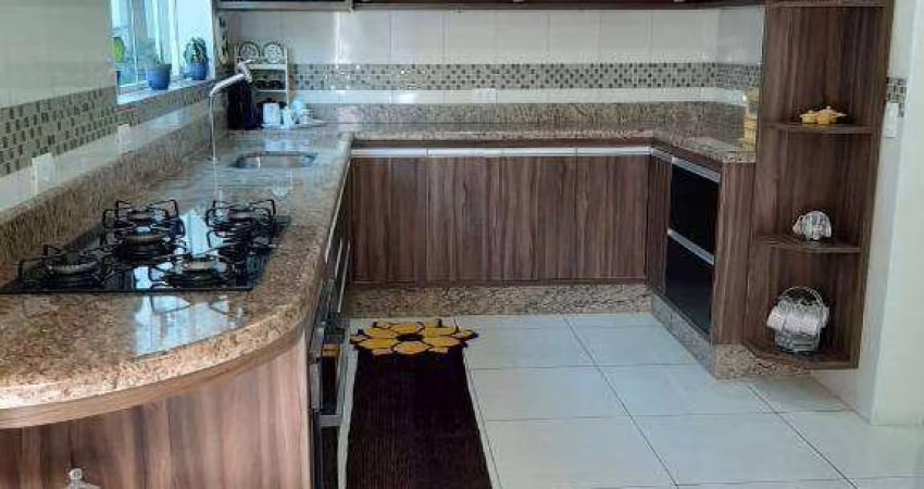 Sobrado com 7 dormitórios à venda, 347 m² por R$ 1.060.000,00 - Bosque dos Eucaliptos - São José dos Campos/SP