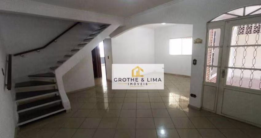 Sobrado com 3 dormitórios à venda, 320 m² por R$ 636.000,00 - Jardim Torrão de Ouro - São José dos Campos/SP