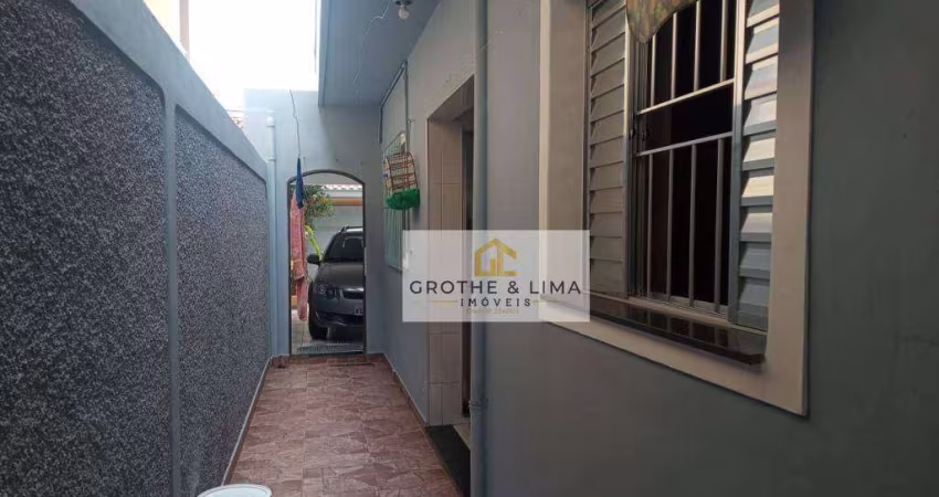 Casa com 2 dormitórios à venda, 150 m² por R$ 842.700,00 - Vila Industrial - São José dos Campos/SP