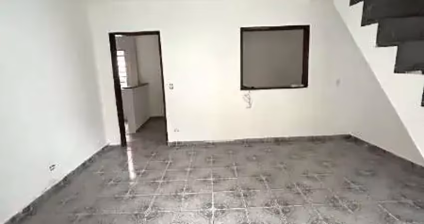 Casa com 3 quartos para alugar na Rua Doutor Paulo Carneiro Maia, 393, Jardim Sapopemba, São Paulo