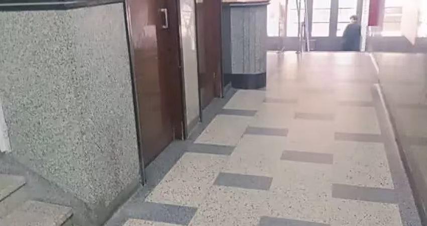Kitnet / Stúdio à venda na Avenida São João, 802, Centro, São Paulo