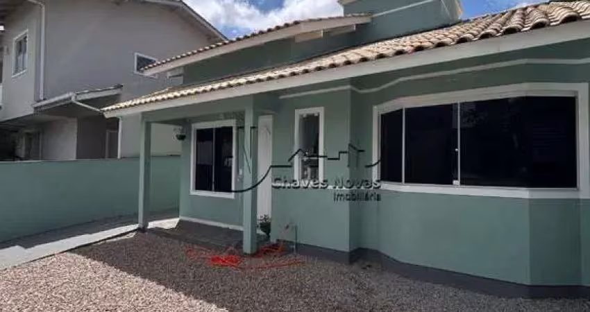 Casa com 3 quartos à venda no Madri, Palhoça 