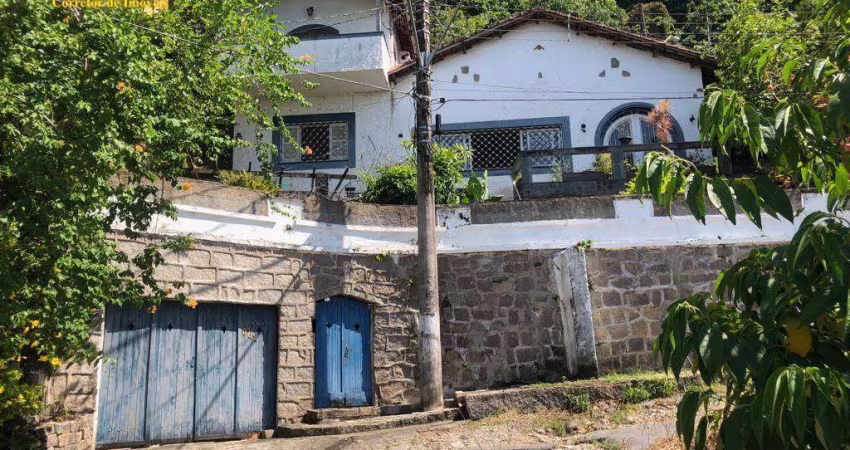 Casa com 3 dormitórios à venda, 443 m² por R$ 900.000,00 - Parque Prainha - São Vicente/SP