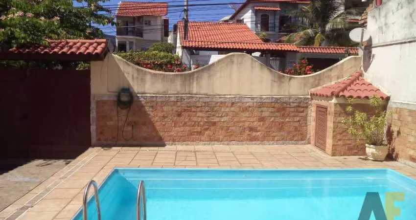 Excelente - casa - duplex - 360m2 - 3 quartos - 3 vagas