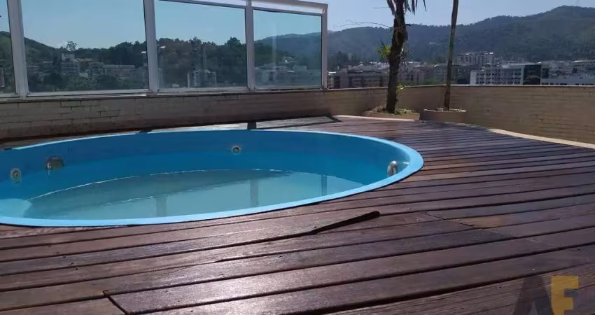 Cobertura com 3 dormitórios à venda, 261 m² por R$ 1.100.000,00 - Freguesia (Jacarepaguá) - Rio de Janeiro/RJ