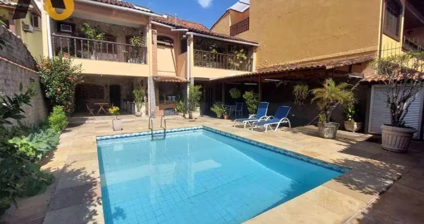 Casa com 5 dormitórios à venda, 377 m² por r$ 1.500.000,00 - freguesia de jacarepaguá - rio de janeiro/rj