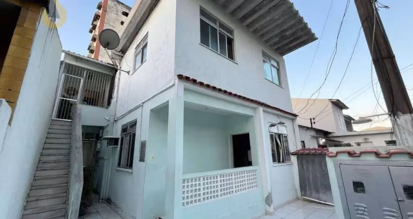 Casa com 4 dormitórios à venda, 129 m² por R$ 650.000,00 - Pechincha - Rio de Janeiro/RJ