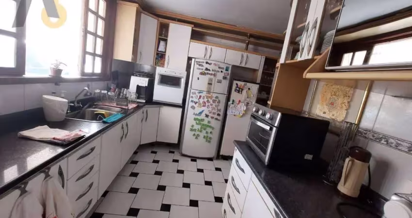Casa com 4 dormitórios à venda, 380 m² por R$ 950.000,00 - Anil - Rio de Janeiro/RJ