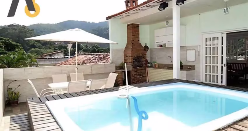 Casa com 3 dormitórios à venda, 167 m² por R$ 1.115.000 - Freguesia de Jacarepaguá - Rio de Janeiro/RJ