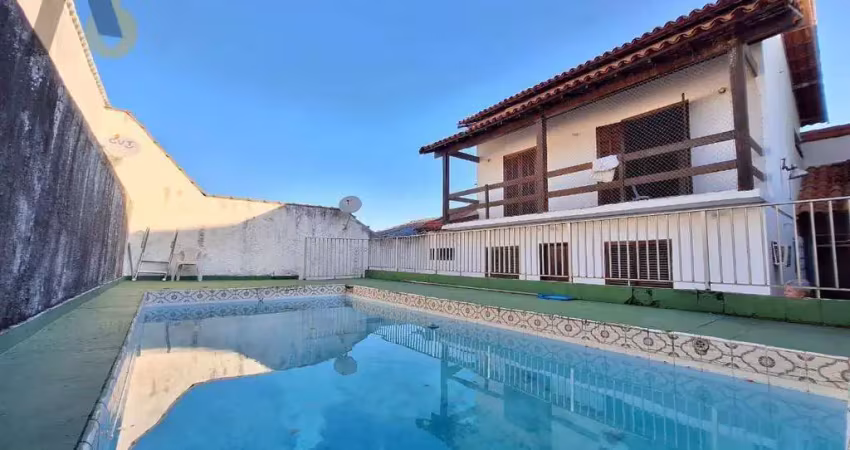 Casa - 4 quartos - piscina - condomínio gramado - taquara