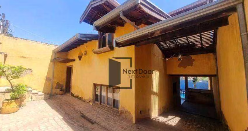 Casa para venda em Jardim São Vicente de 189.00m² com 3 Quartos, 1 Suite e 4 Garagens