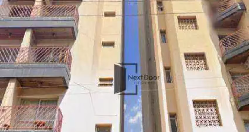 Apartamento para alugar em centro de 50.00m² com 1 quarto e 1 garagem