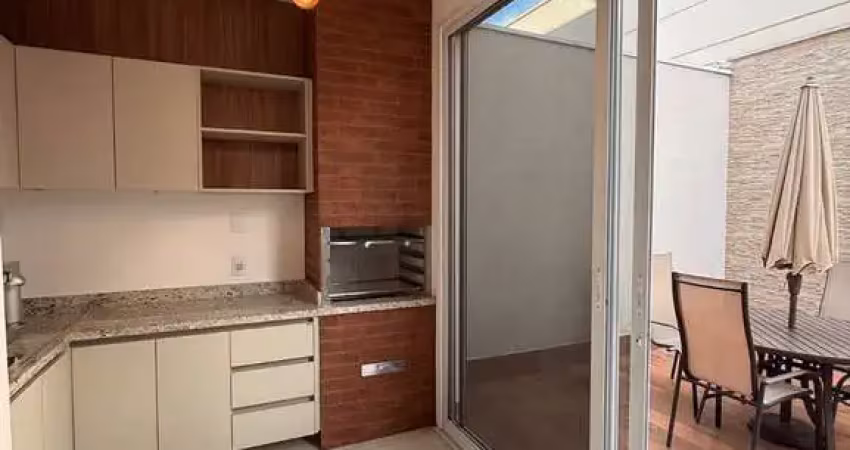 Casa geminada em condomínio fechado, 3 dormitórios, jacuzzi, área gourmet, piscina e segurança. documentação ok. valinhos/sp.