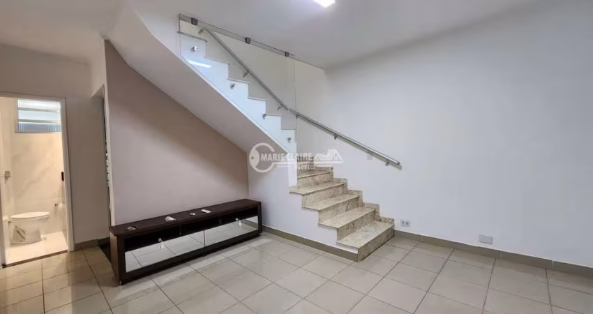Sobrado à venda com 2 dormitórios na Zona Norte