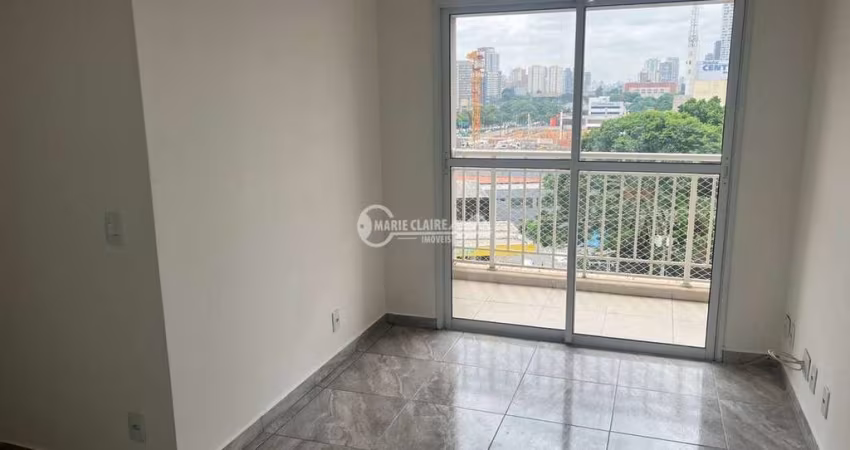 Apartamento á venda na Quarta Parada com 2 dormitórios - uma suíte.