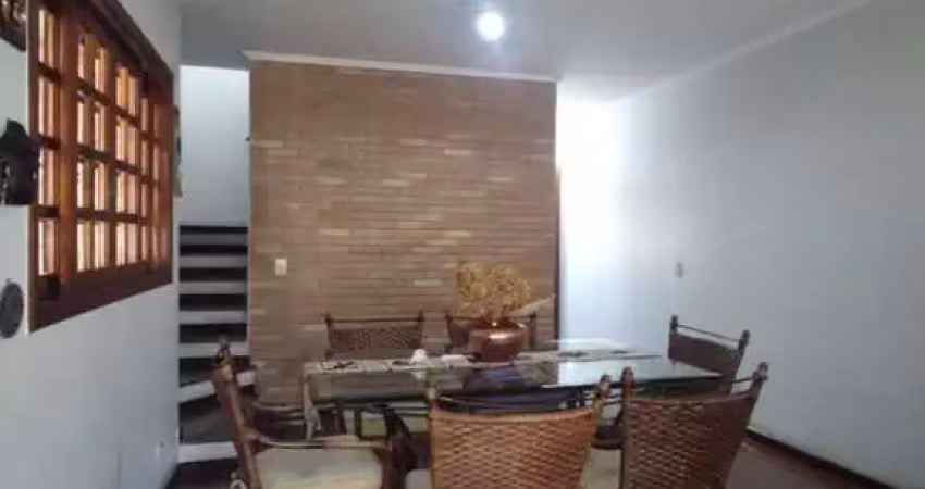 Sobrado á venda no tucuruvi - 2 dormitórios e uma suíte.