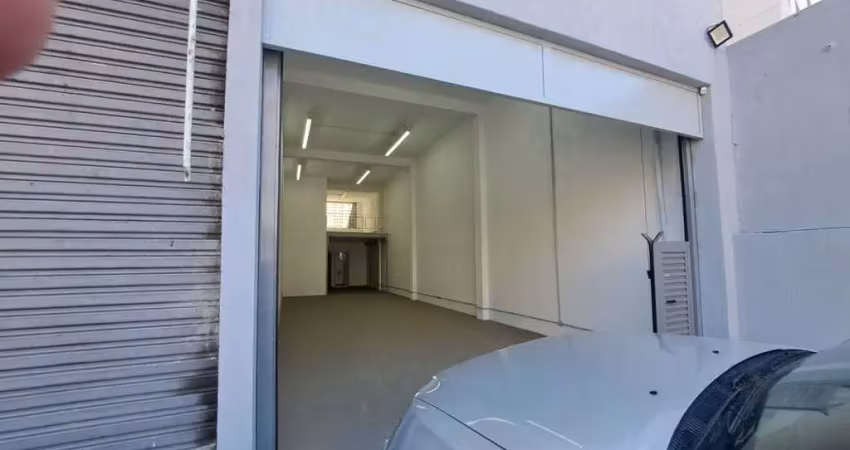 Casa para alugar na Rua Antônio Raposo, Lapa, São Paulo