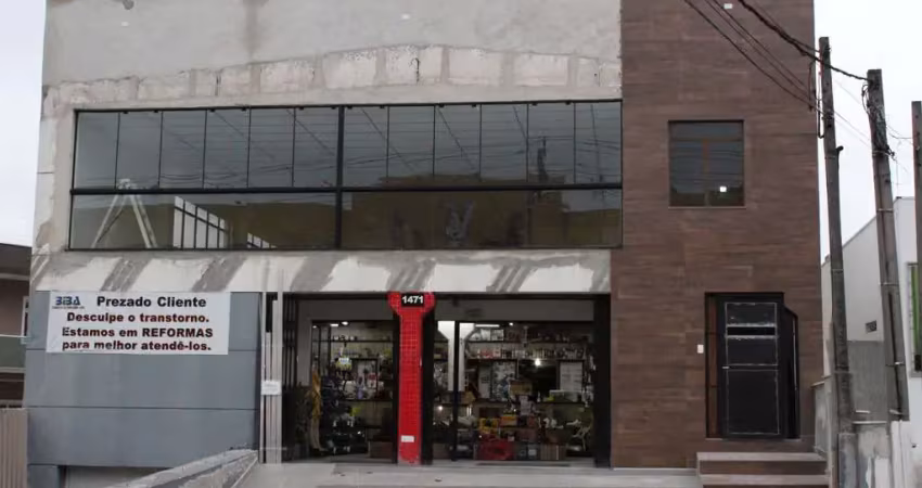 Prédio à venda na Rua Izaac Ferreira da Cruz, 1471, Pinheirinho, Curitiba
