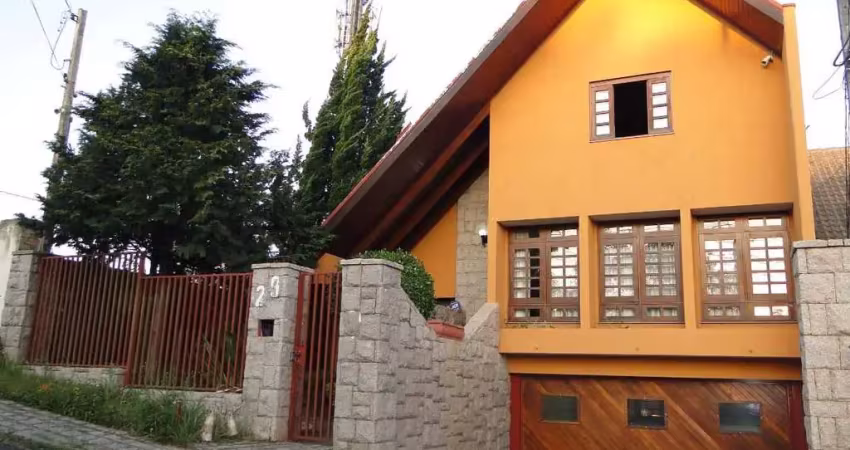 Casa com 3 quartos à venda na Rua Maria da Luz Cordeiro Xavier, 29, Santo Inácio, Curitiba