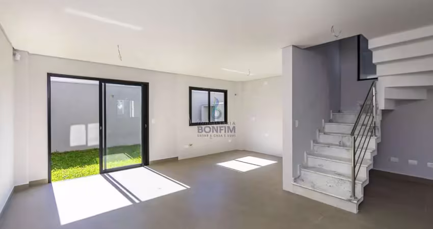 Casa em condomínio fechado com 4 quartos à venda na Rua Tucum, Uberaba, Curitiba