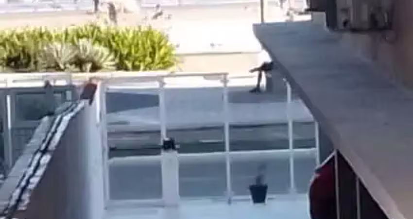 Casa com 3 quartos à venda, canto do forte - praia grande