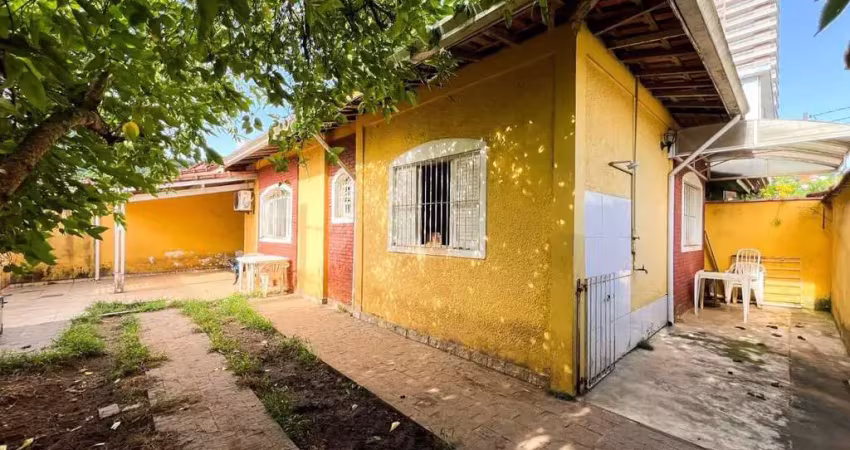 Casa com 1 quarto à venda no Canto do Forte, Praia Grande 
