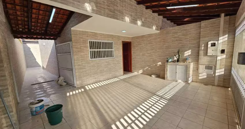 Casa com 2 quartos para alugar no Canto do Forte, Praia Grande 