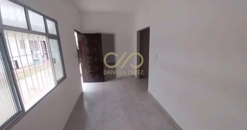 Casa condomínio padrão - canto do forte praia grande