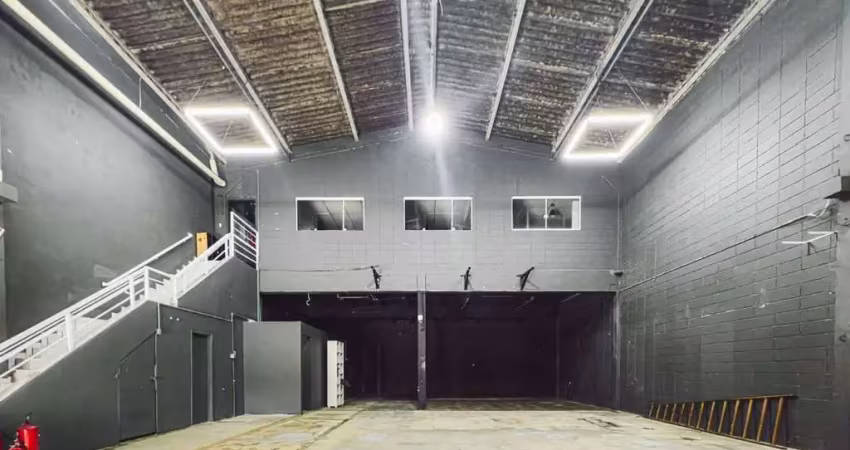 Casa com 4 quartos para alugar no Boqueirão, Praia Grande 