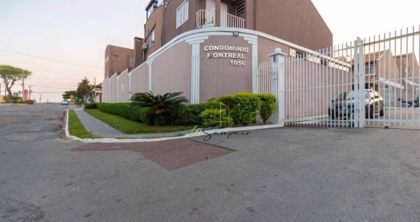 Sobrado com 3 dormitórios para alugar, 74 m² por R$ 2.880/mês -  Rua Júlio Zandona, 1016 Alto Boqueirão - Curitiba/PR
