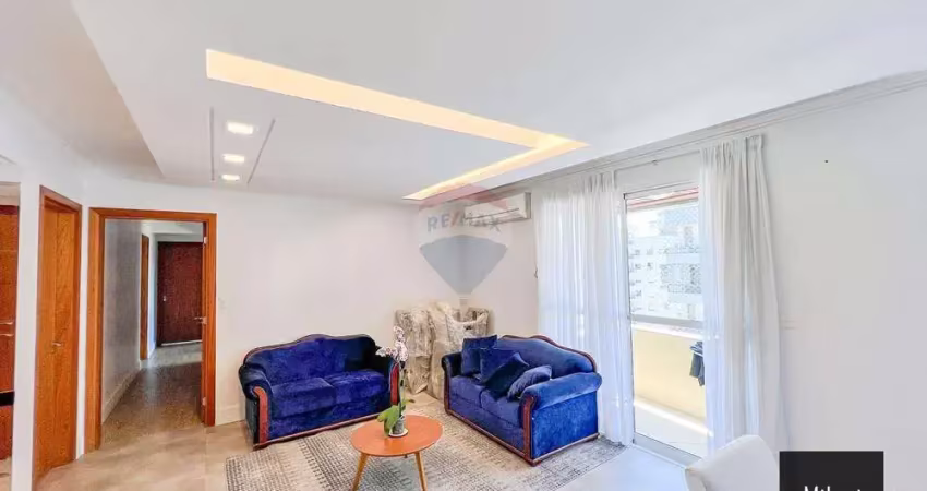 Apartamento 3 dormitórios, 1 suíte, lavabo, sala de cinema e 1 vaga de garagem.