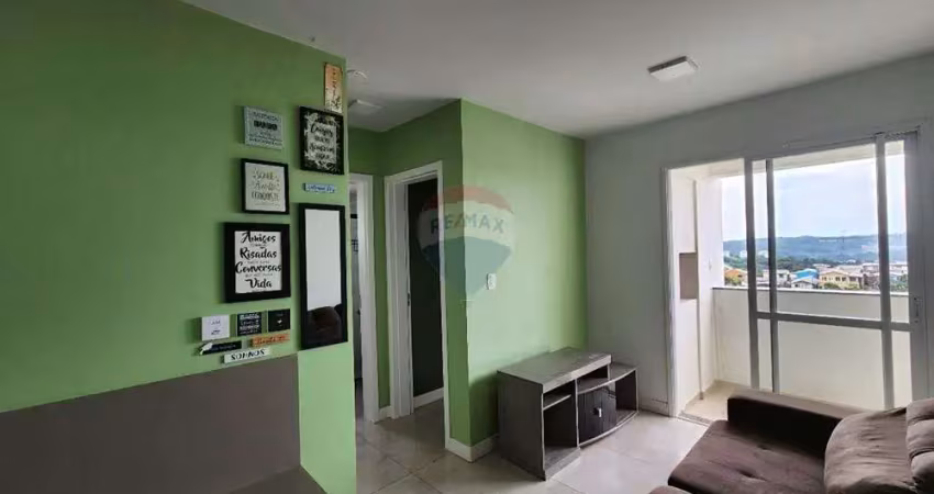Apartamento Andar Alto Ótima Posição Solar - 02 Dormitórios, 01 banheiro, sacada c/ churrasqueira e 02 vagas de garagem