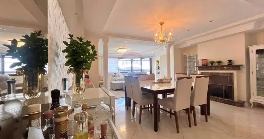 Apartamento com 188m2 privativos, 3 suítes no bairro lourdes