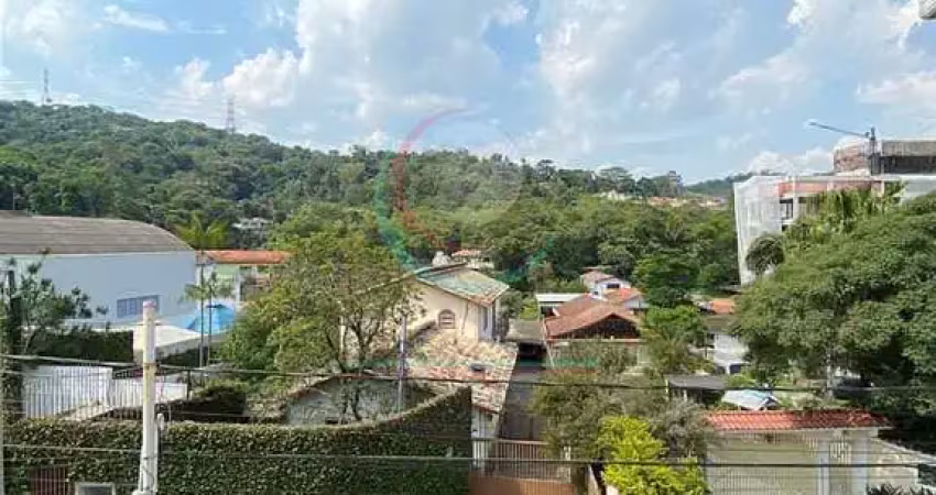 Lindo sobrado à venda no bairro do horto florestal a 1 quadra do parque florestal da cantareira.