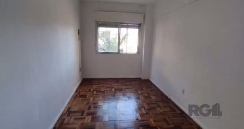 # apartamento desocupado 1 dormitório no centro histórico!