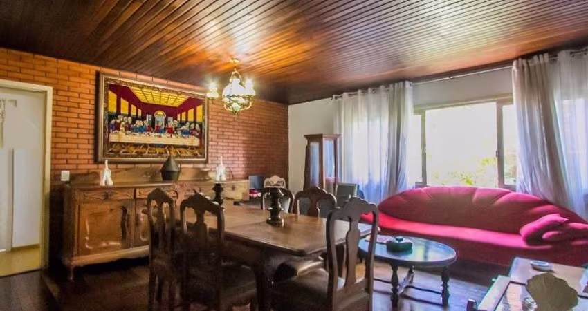 Apartamento 3 Dormitório(s) Bairro Petrópolis