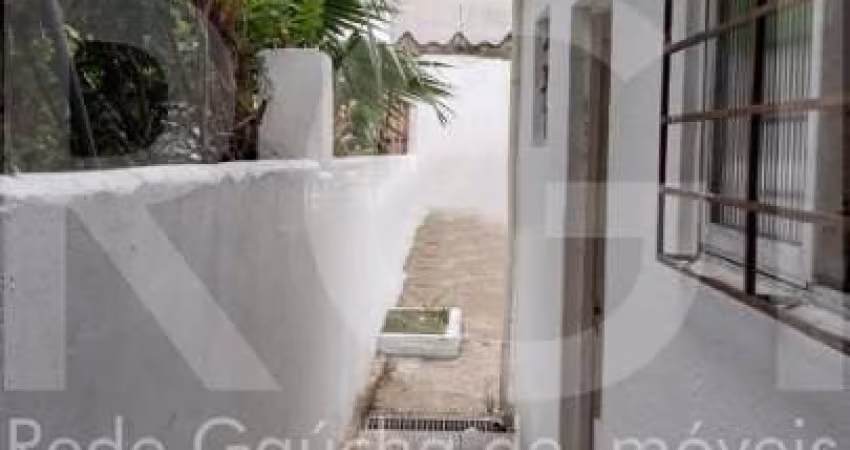 Casa 2 Dormitório(s) Bairro Menino Deus