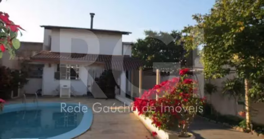 Casa com 4 quartos à venda na Rua Tamandaré, Camaquã, Porto Alegre