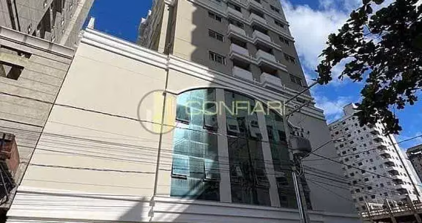 Apto 02 Dorm, sendo 1 Suíte e 1 Vaga!